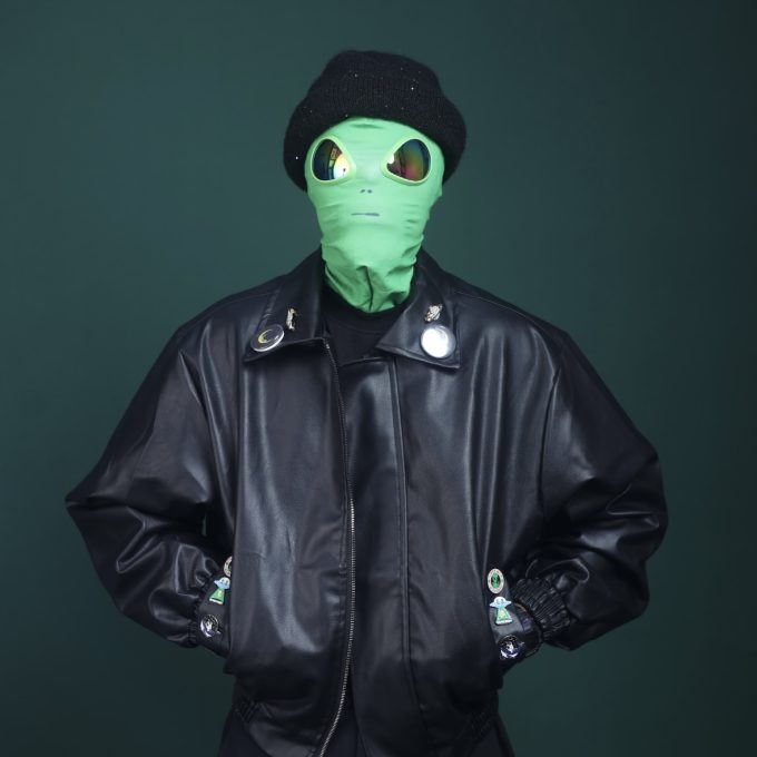 Elastic-gala leather jacket